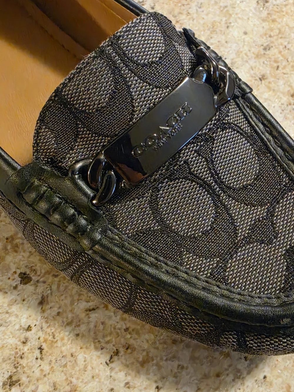 Coach Women's Olive Signature Black And Gray Monogram Loafers Size 8B